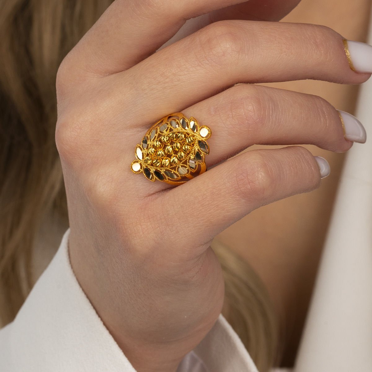 Dorika Toplu Pullu Altın Yüzük